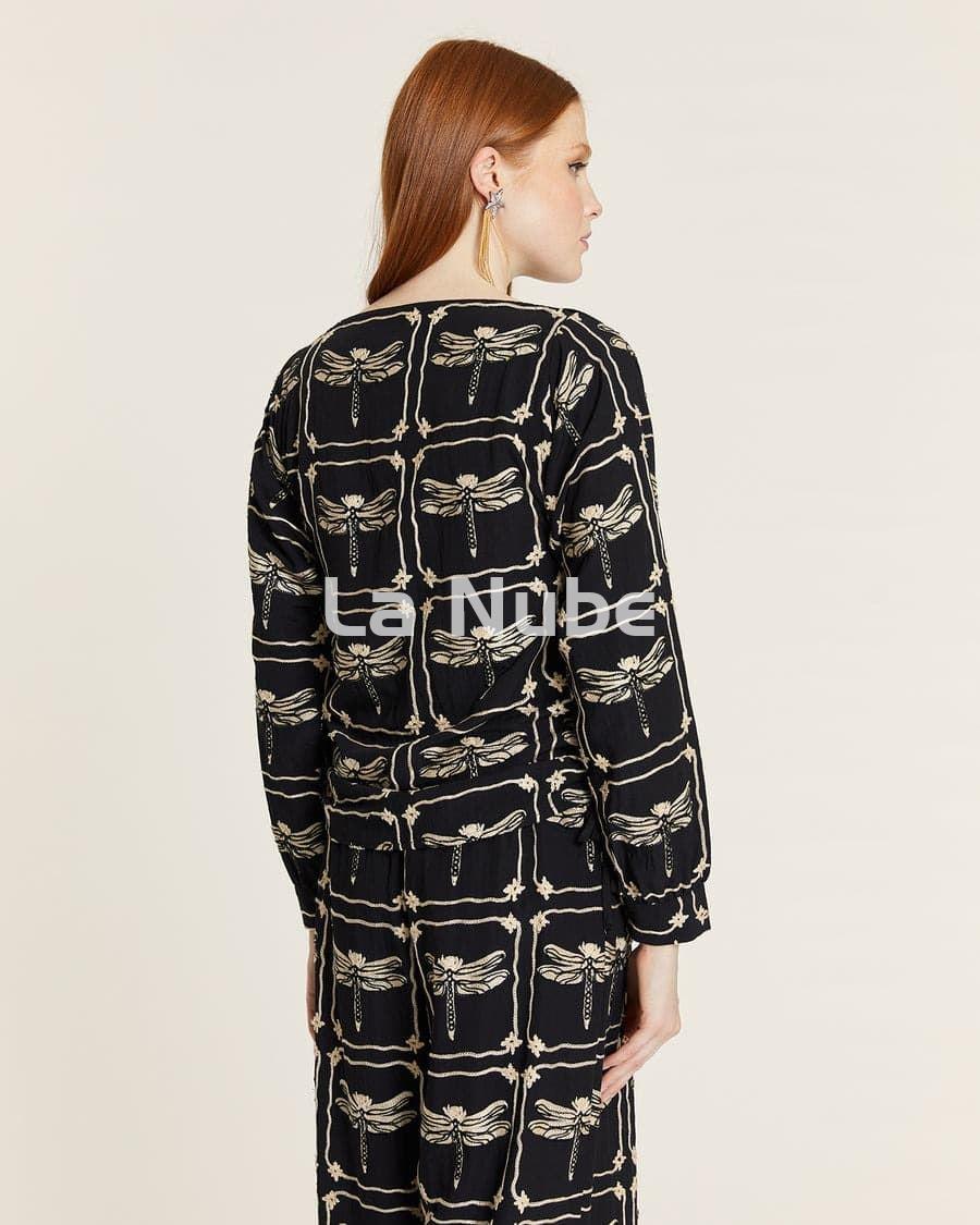 Blusa bordado libélulas - Imagen 4