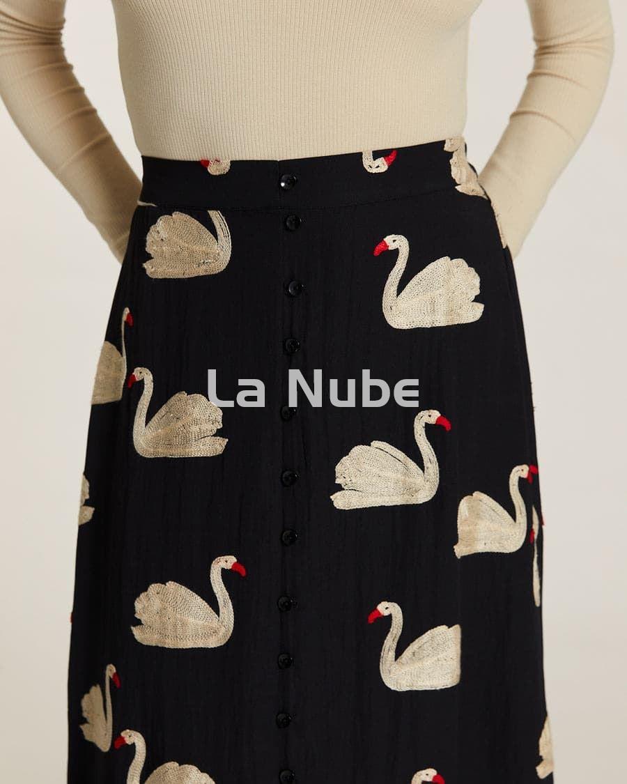 Falda bordado cisnes - Imagen 3