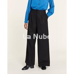 Pantalón tencel con pinzas negro - Imagen 1