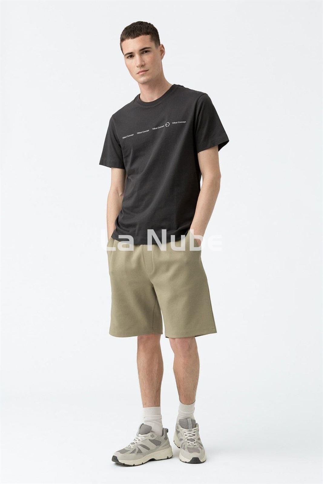 Short Kade - Imagen 2