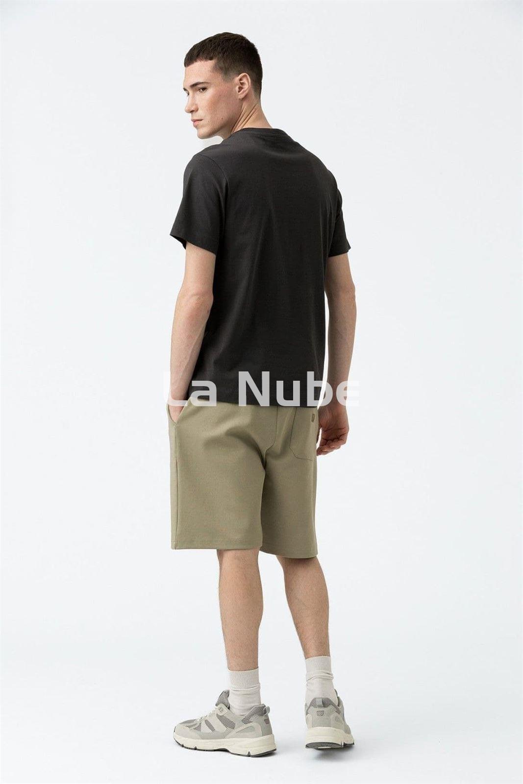 Short Kade - Imagen 3